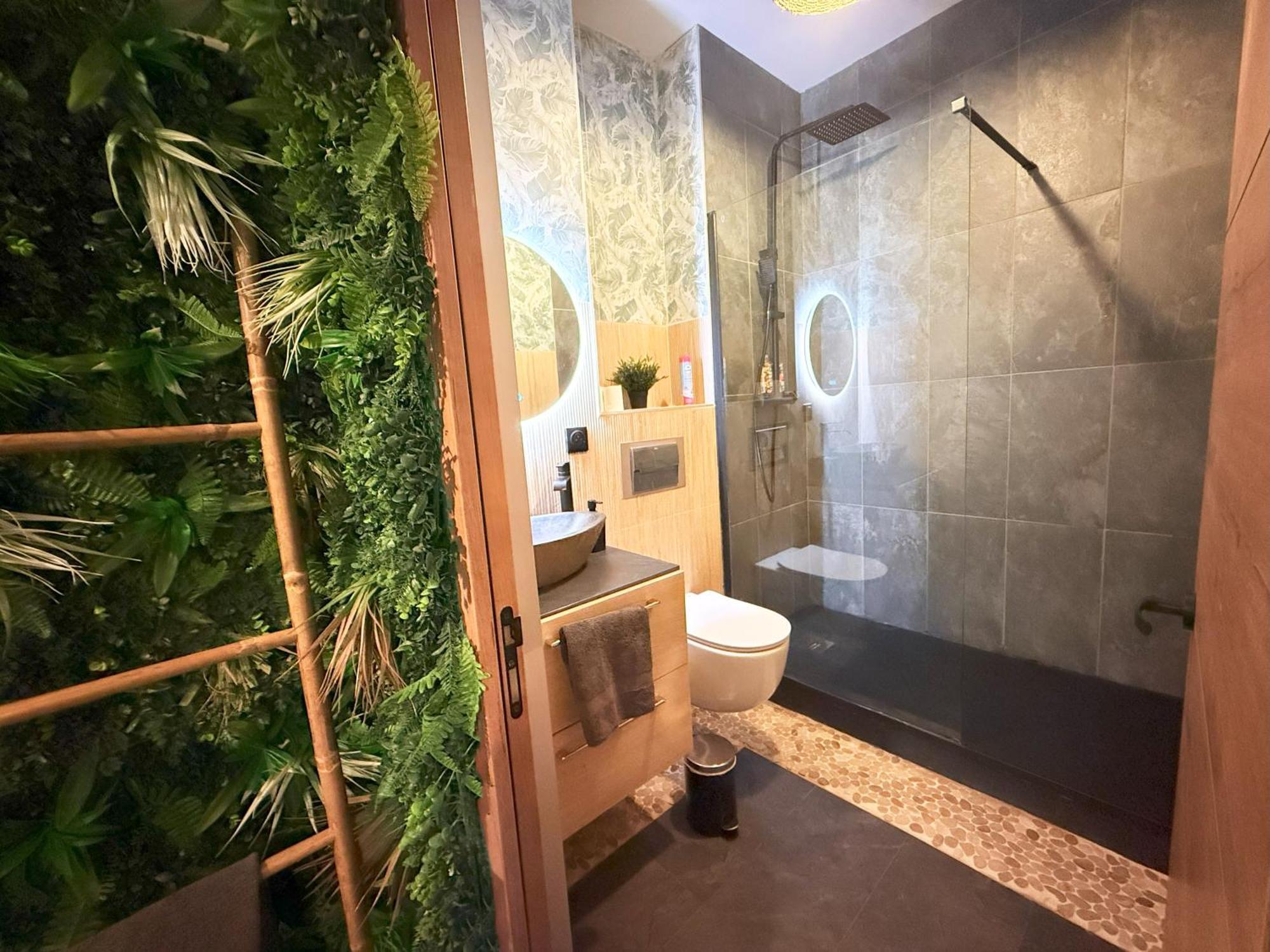 Narbnb - Jungle Suite - Jacuzzi - Centre - Clim Narbonne Extérieur photo